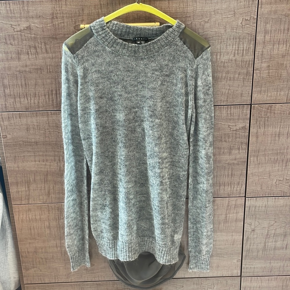 Theory sweater